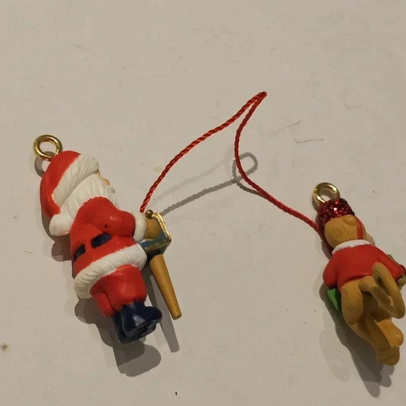 Hallmark Keepsake Miniature Ornament "Stringer " 1993 - Picture 2 of 6